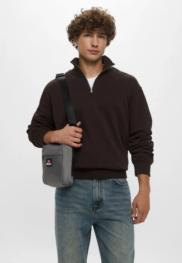 sac bandoulière diesel gris